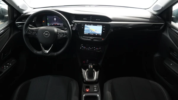 Opel Corsa-e 136CV Elegance 100% Elétrico 31