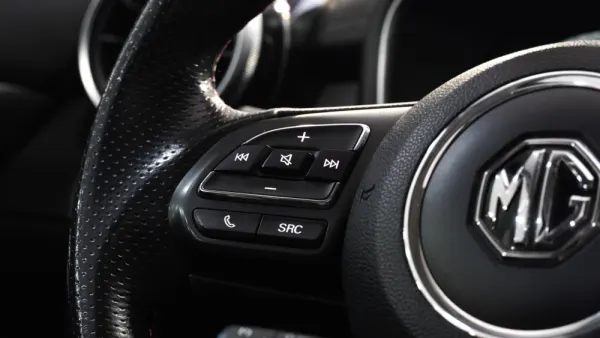 MG EHS 1.5 T-GDI Plug-in Hybrid Luxury 31