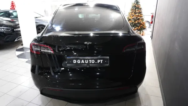 Tesla Model Y Tração Traseira 12