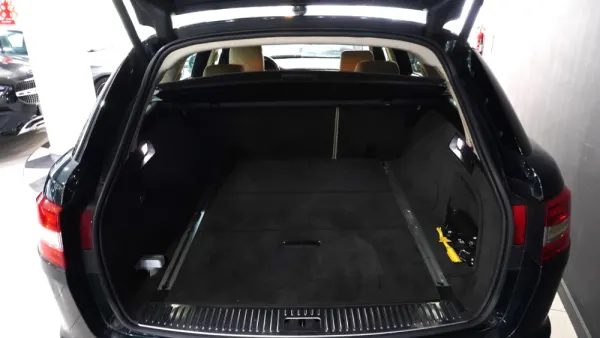 Jaguar XF 3.0 D V6 Luxury 15