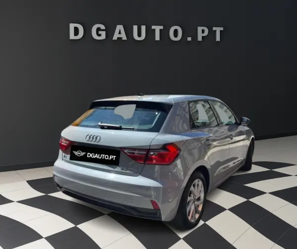 Audi A1 Sportback 25 TFSI Advanced 4