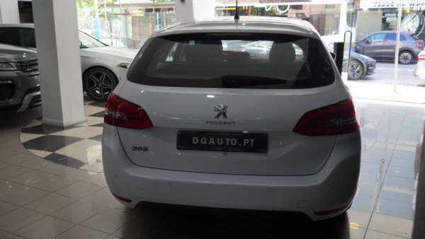 Peugeot 308 SW 1.2 ACTIVE BUSINESS 35
