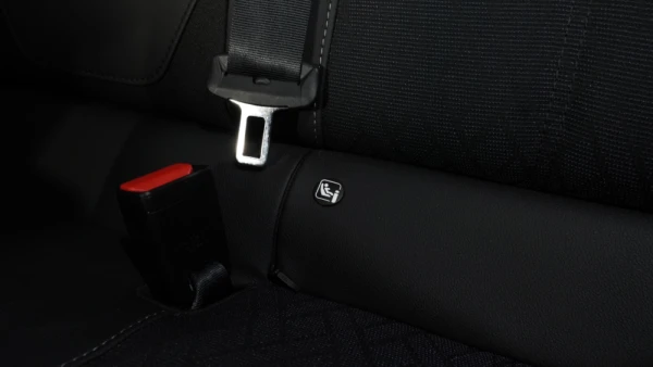 Opel Corsa-e 136CV Elegance 100% Elétrico 29