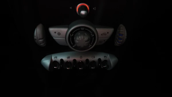 MINI 3 Portas Cooper Cabrio 1.6i 30