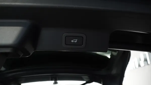 Jaguar F-Pace 2.0d Prestige - AWD 17