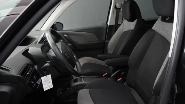 Citroën C4 Grand Picasso 1.6 HDI 7LUG 10