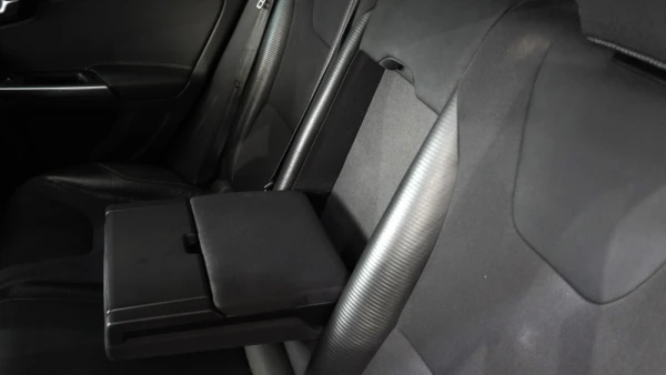 Volvo V60 1.6 D2 Drive R-Design Start/Stop 38