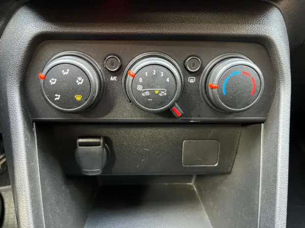 Dacia Sandero BI-FUEL STPWAY ESSENTIAL 35