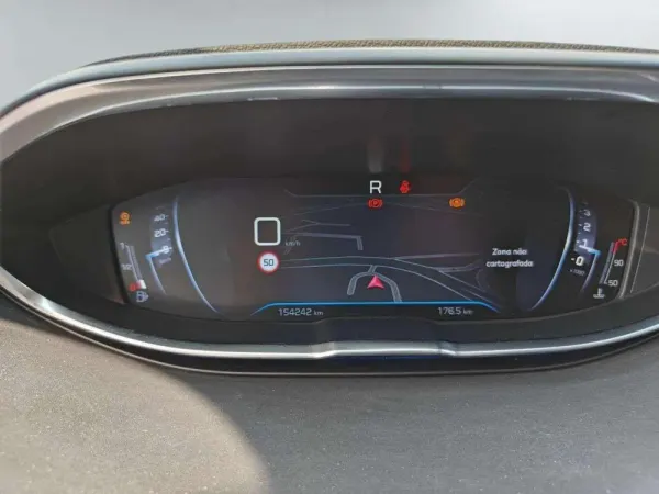 Peugeot 3008 1.5 BlueHDi Allure EAT8 13