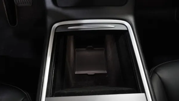 Tesla Model Y Tração Traseira 31