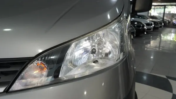 Nissan NV200 Evalia Comfort 3