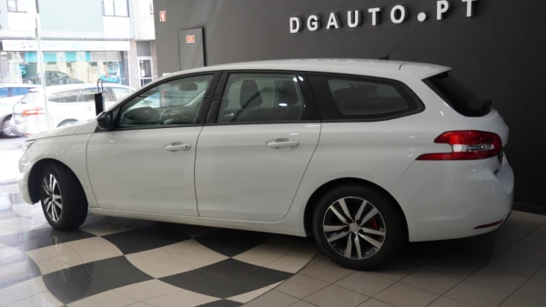 Peugeot 308 SW 1.2 ACTIVE BUSINESS 39