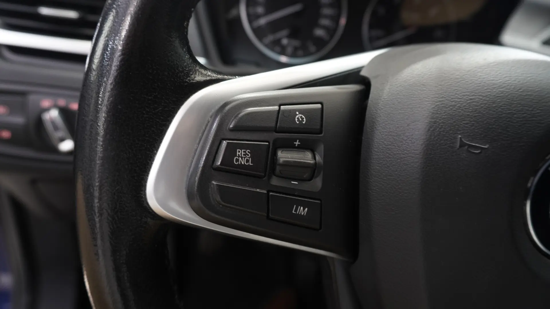 BMW X1 16 d sDrive 22