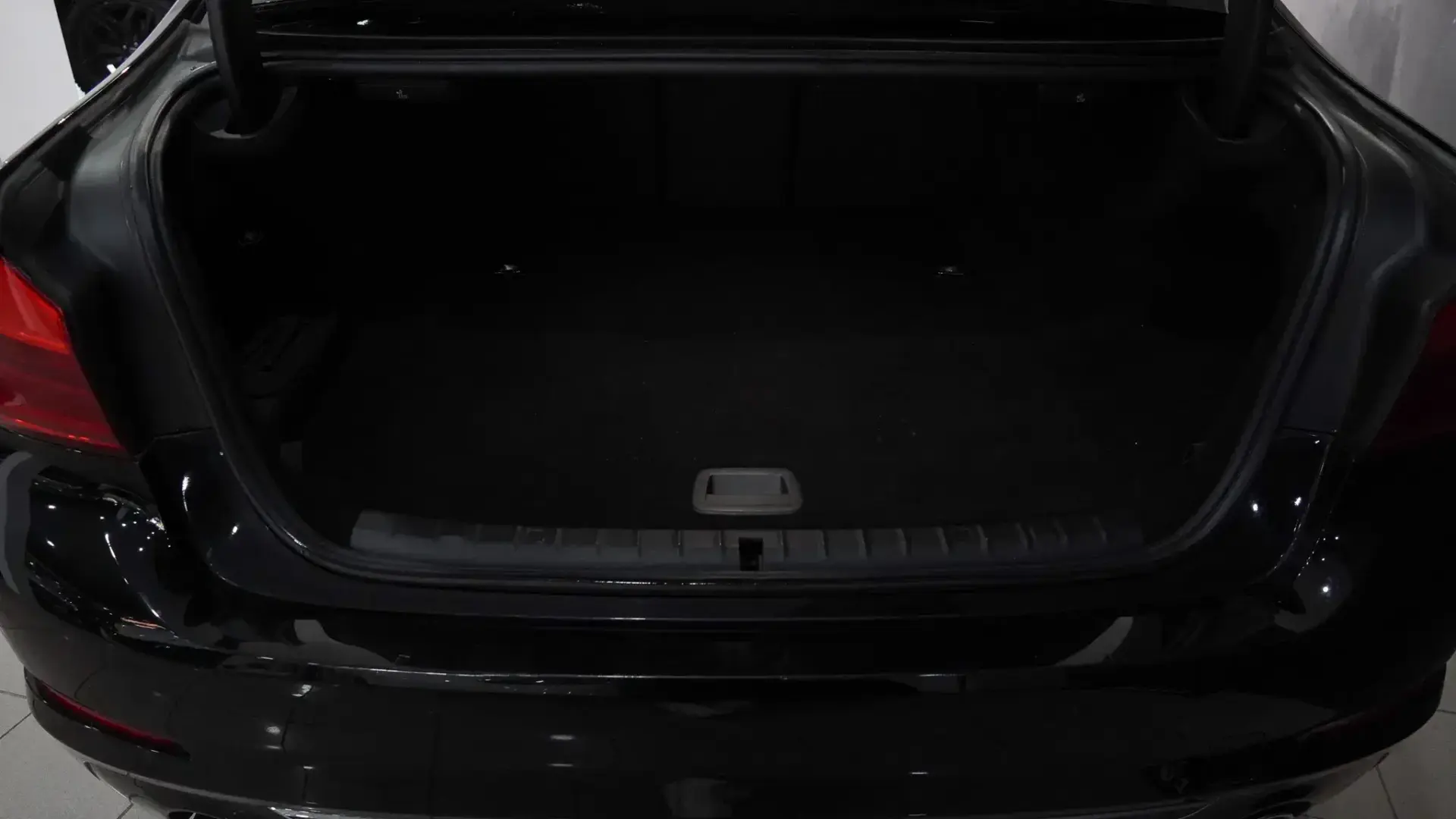 BMW 530 i Line Luxury Auto 13