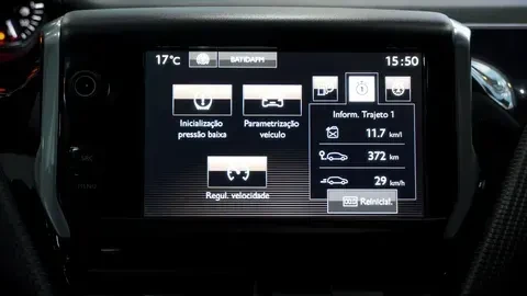 Peugeot 2008 1.2 PureTech Allure 26