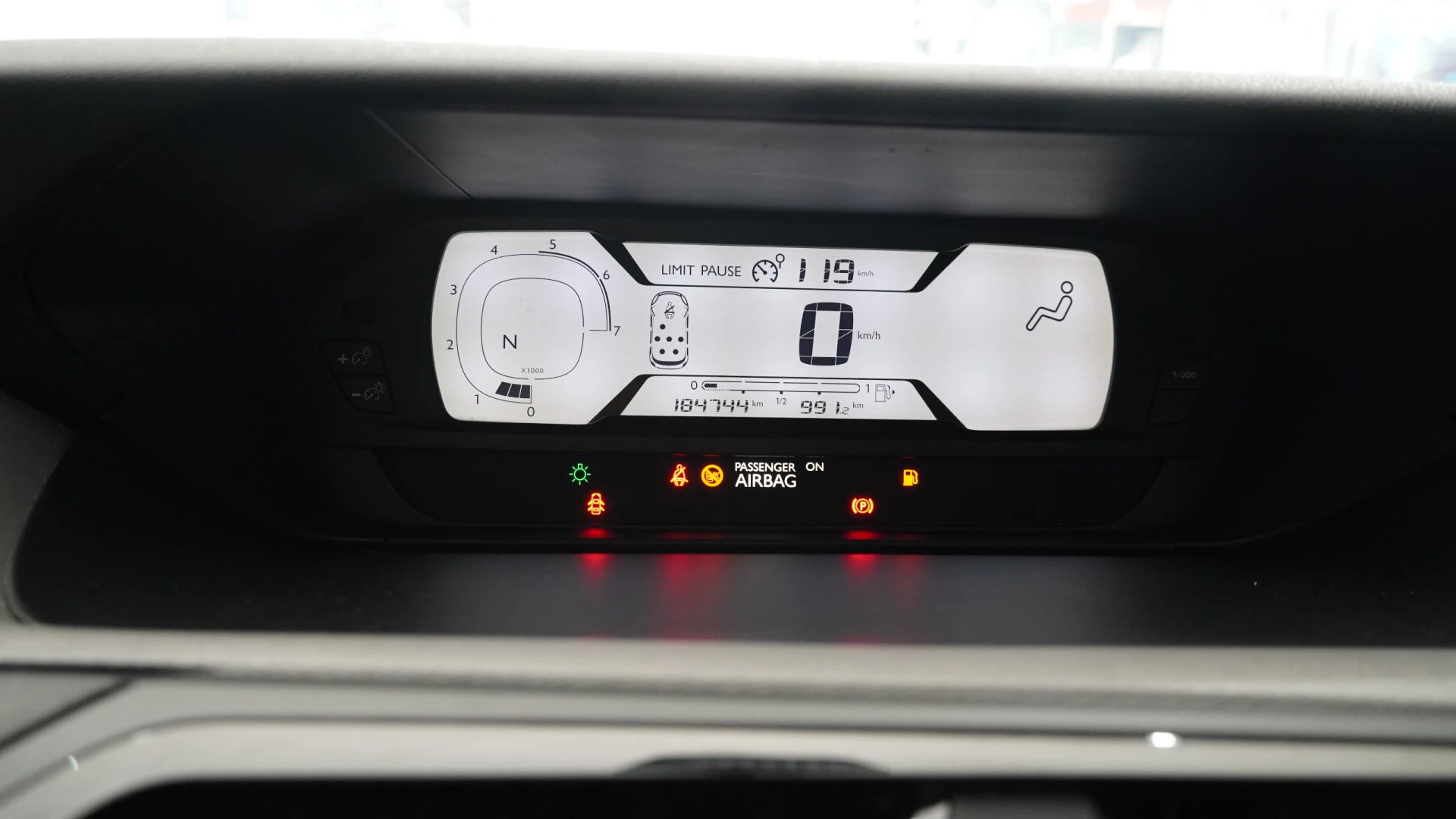 Citroën C4 Grand Picasso 1.6 HDI 7LUG 21