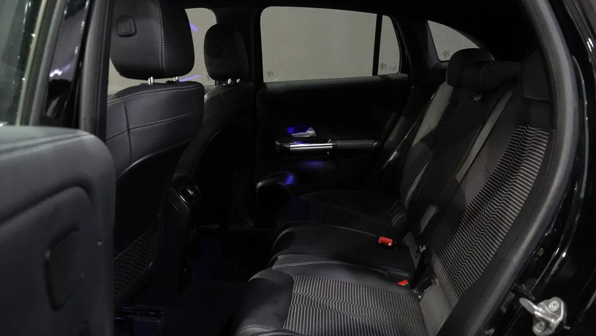 Mercedes-Benz GLA 200 45