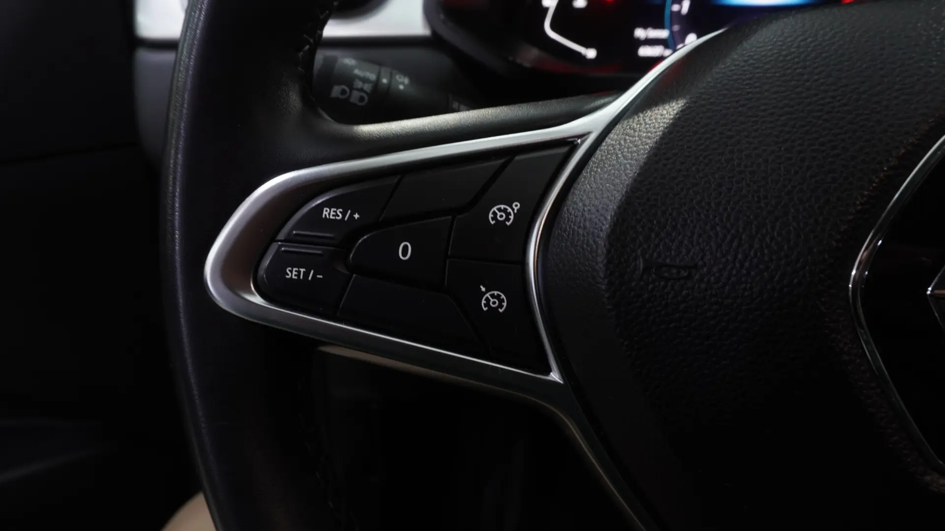 Renault Captur 1.0 TCe Evolution 22