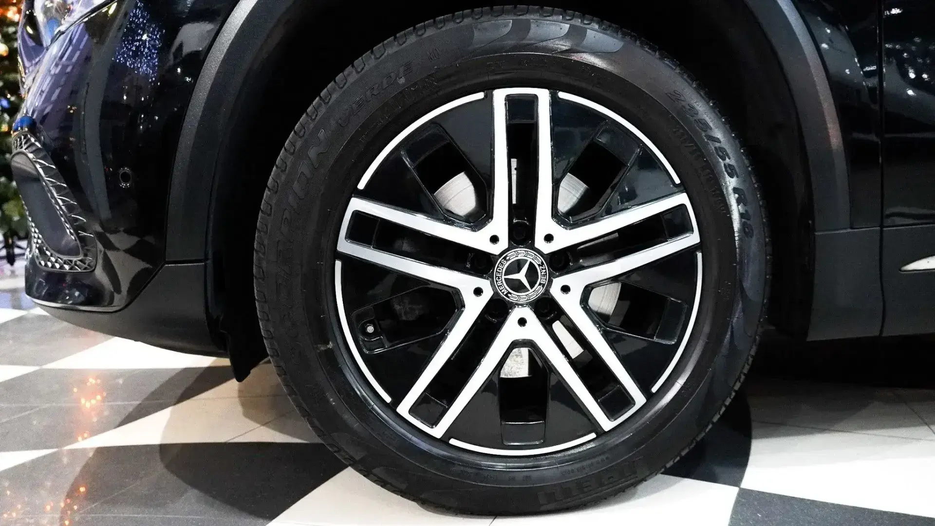 Mercedes-Benz GLA 200 d Progressive 10