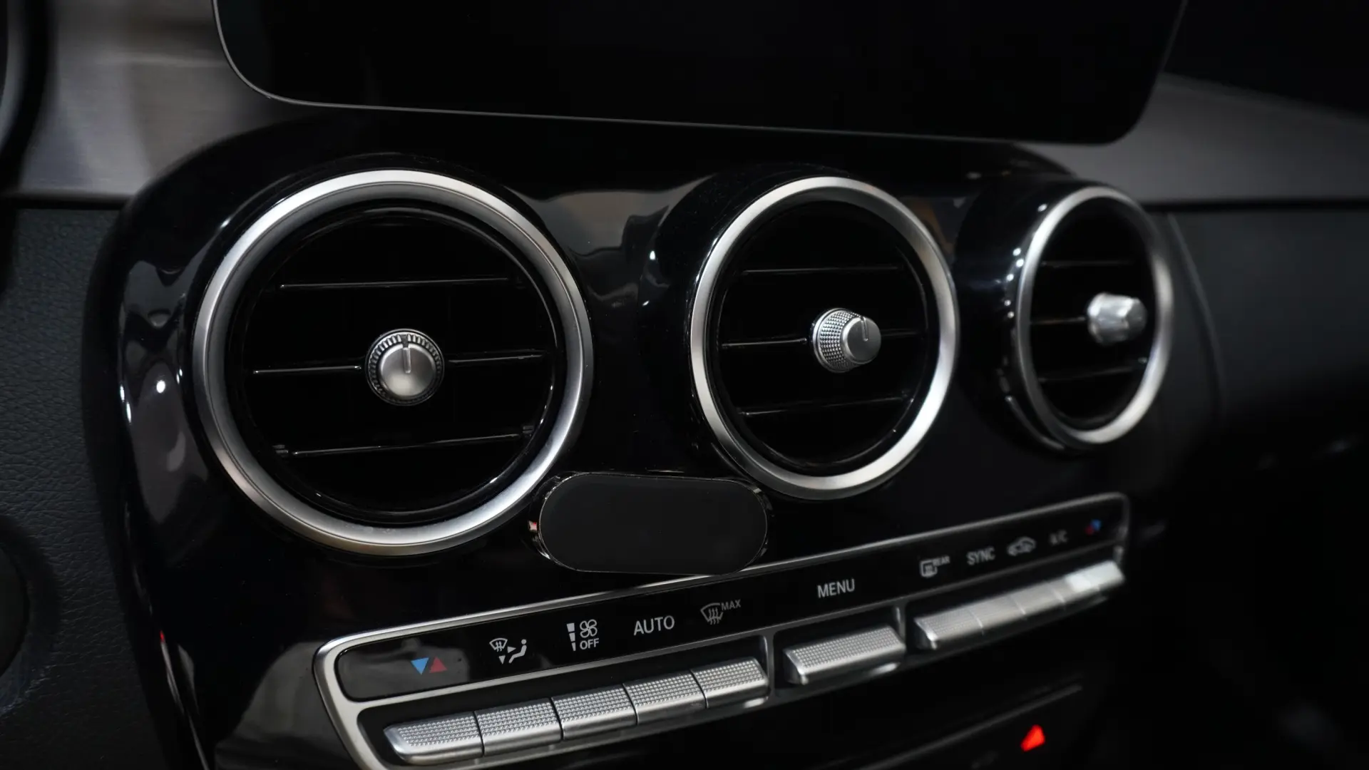 Mercedes-Benz C 200 29