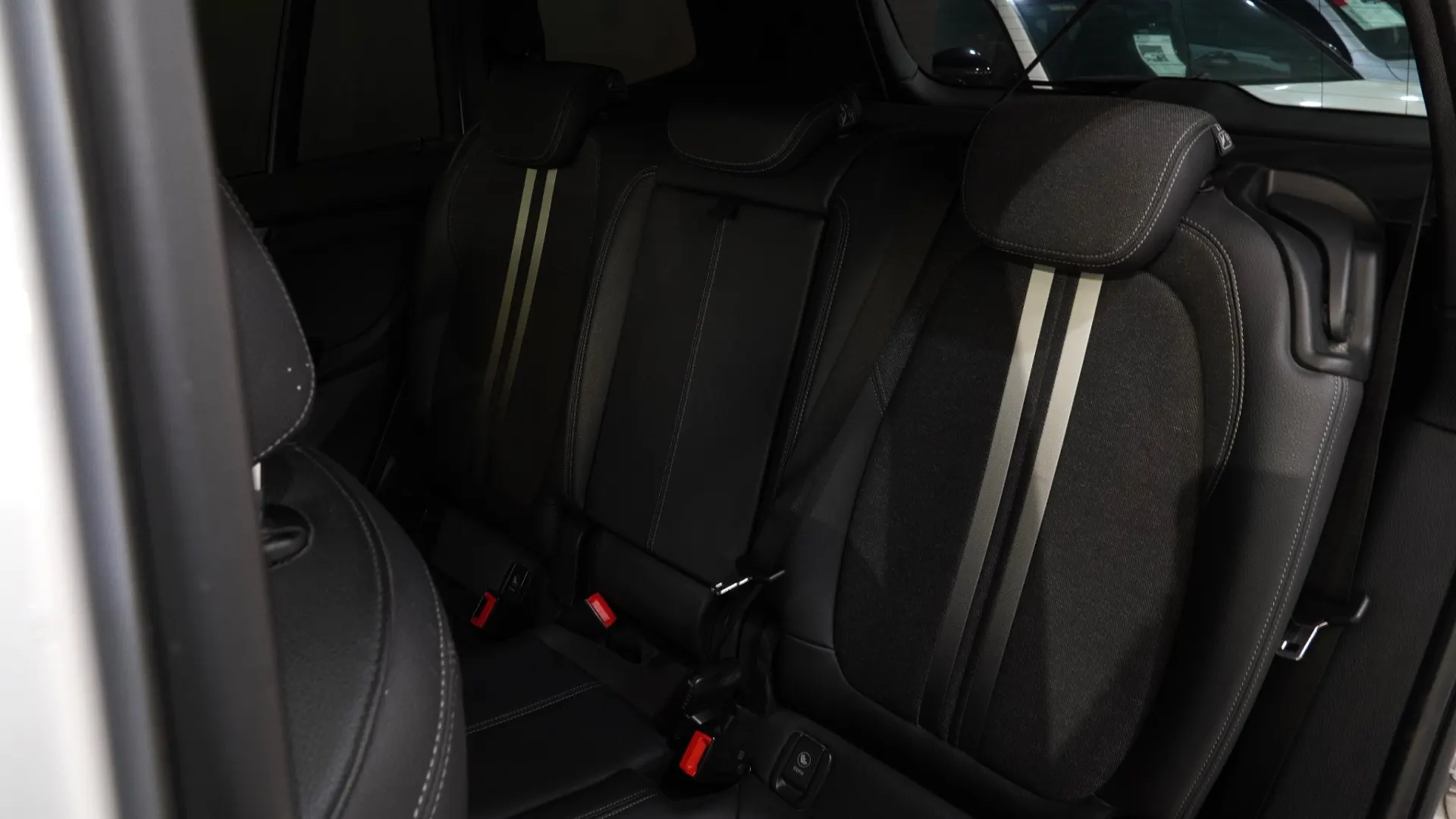 BMW 216 Gran Tourer d 7L Line Sport Auto 27