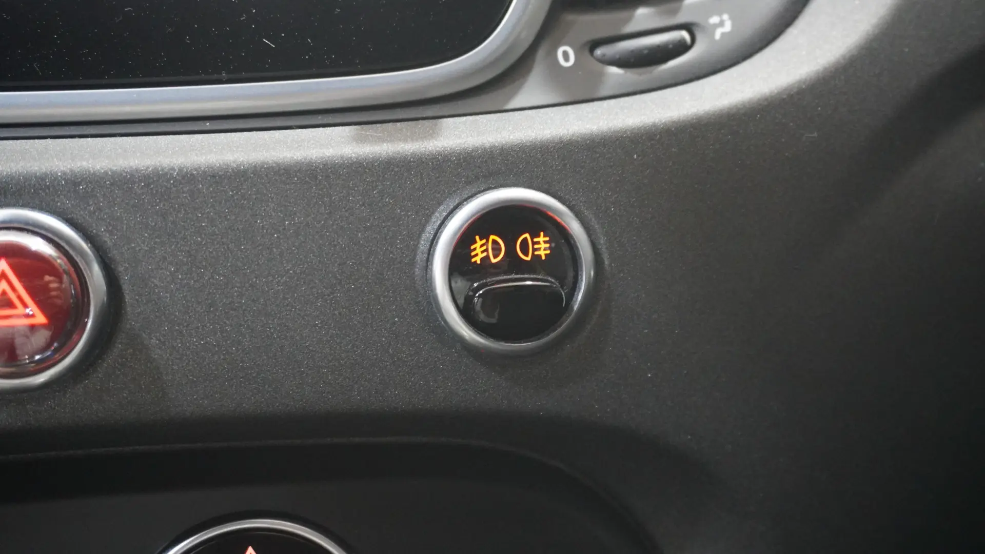 Abarth 595C 1.4 T-Jet Esseesse 30