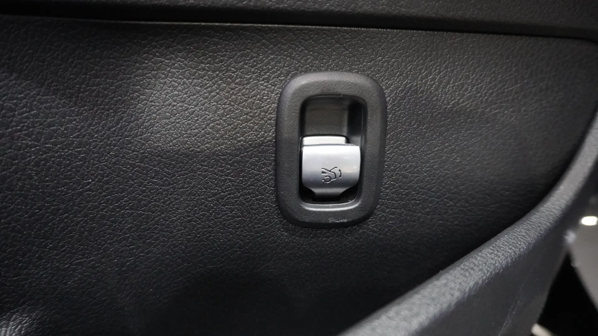 Mercedes-Benz C 220 Station d 9G-TRONIC 4Matic AMG Line 17