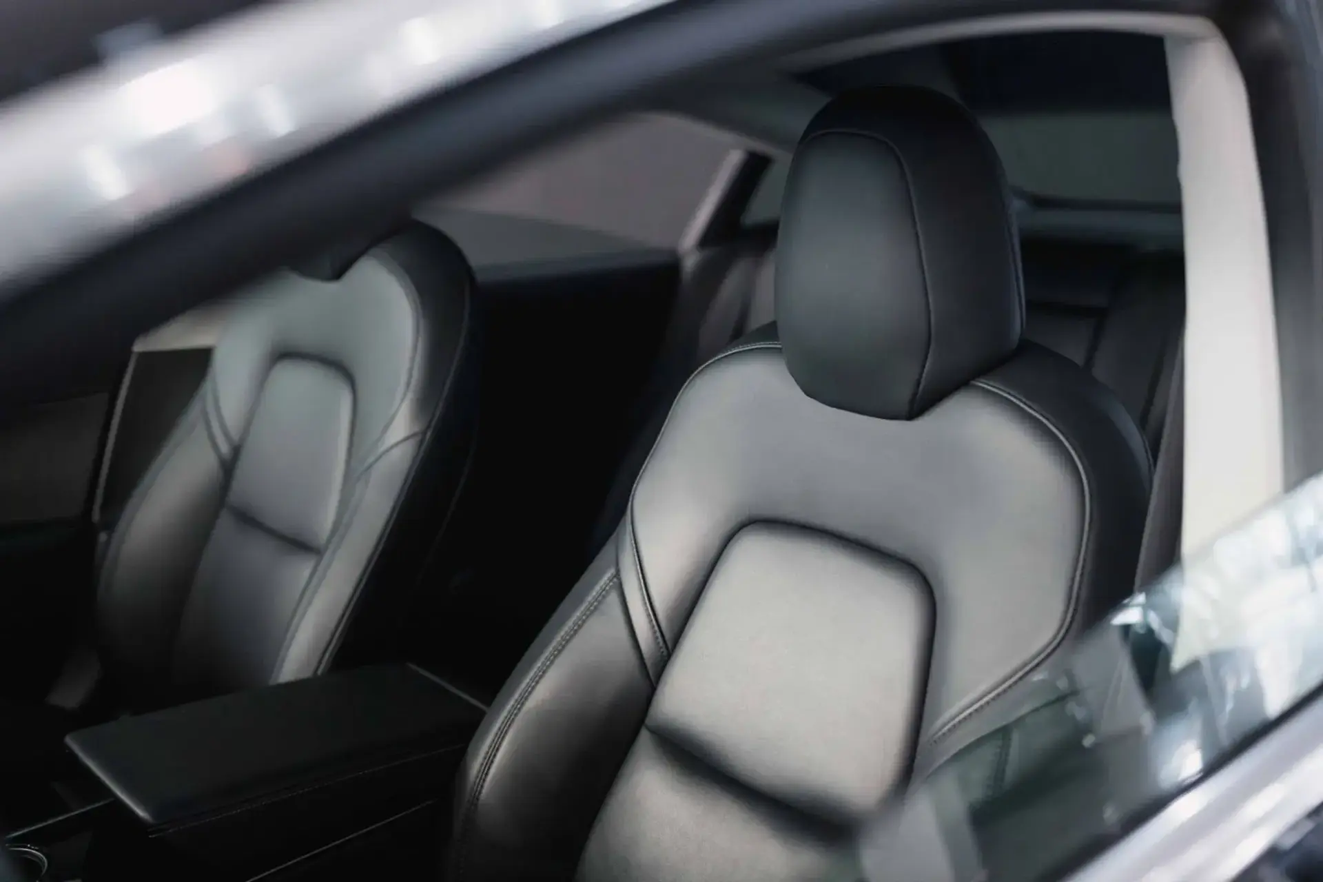 Tesla Model 3 12