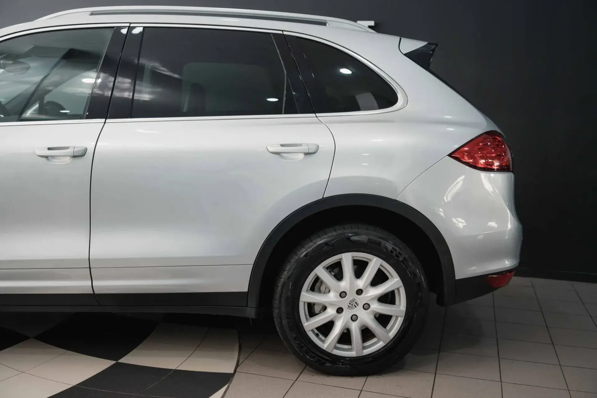Porsche Cayenne S HYBRID 19