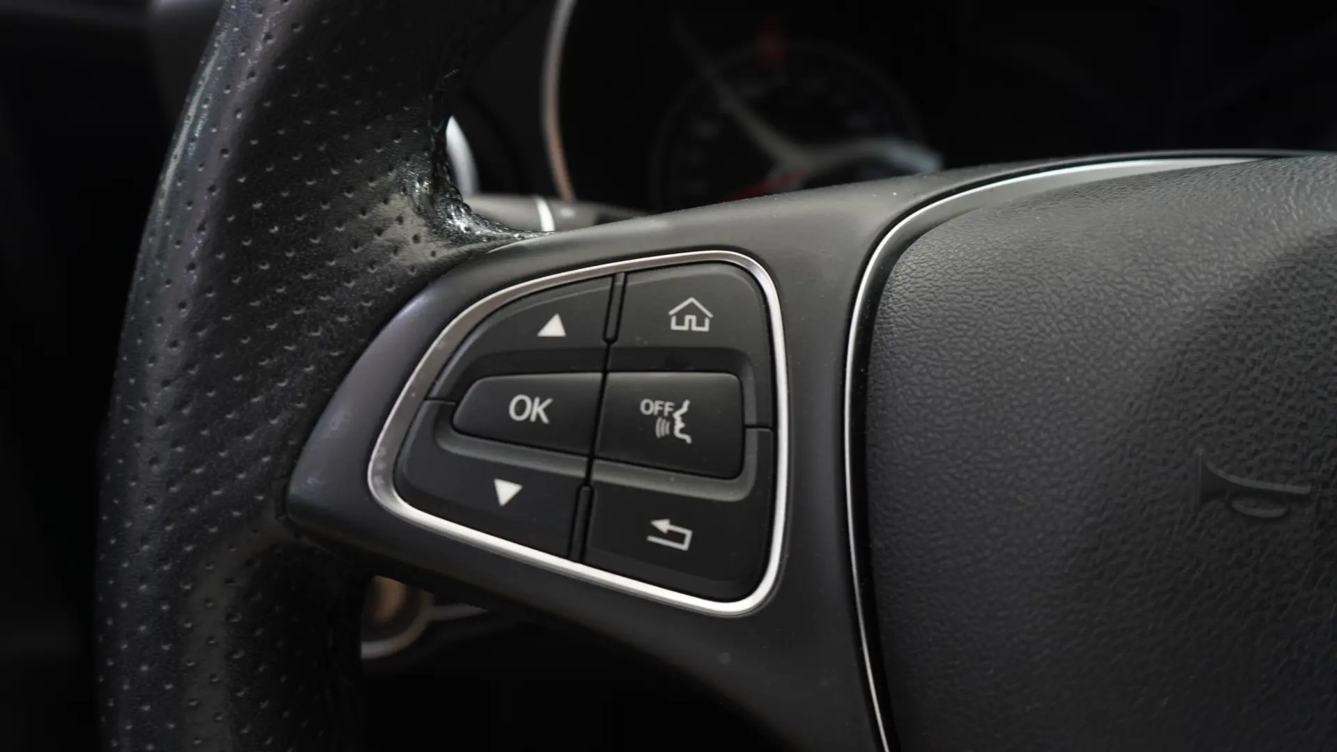 Mercedes-Benz C 180 (BlueTEC) d Station 7G-TRONIC Avantgarde 25