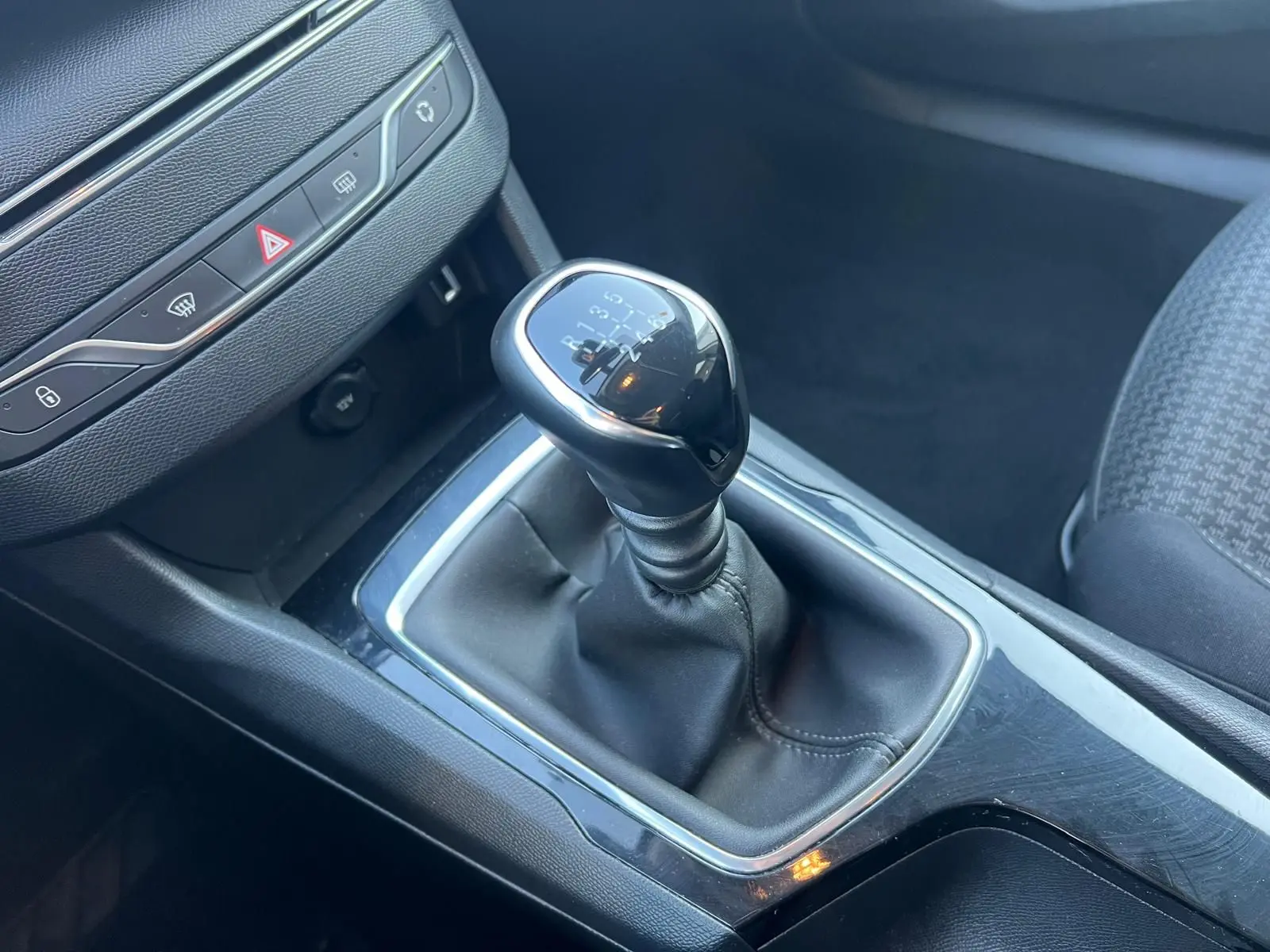 Peugeot 308 SW 1.2 PureTech Access 9