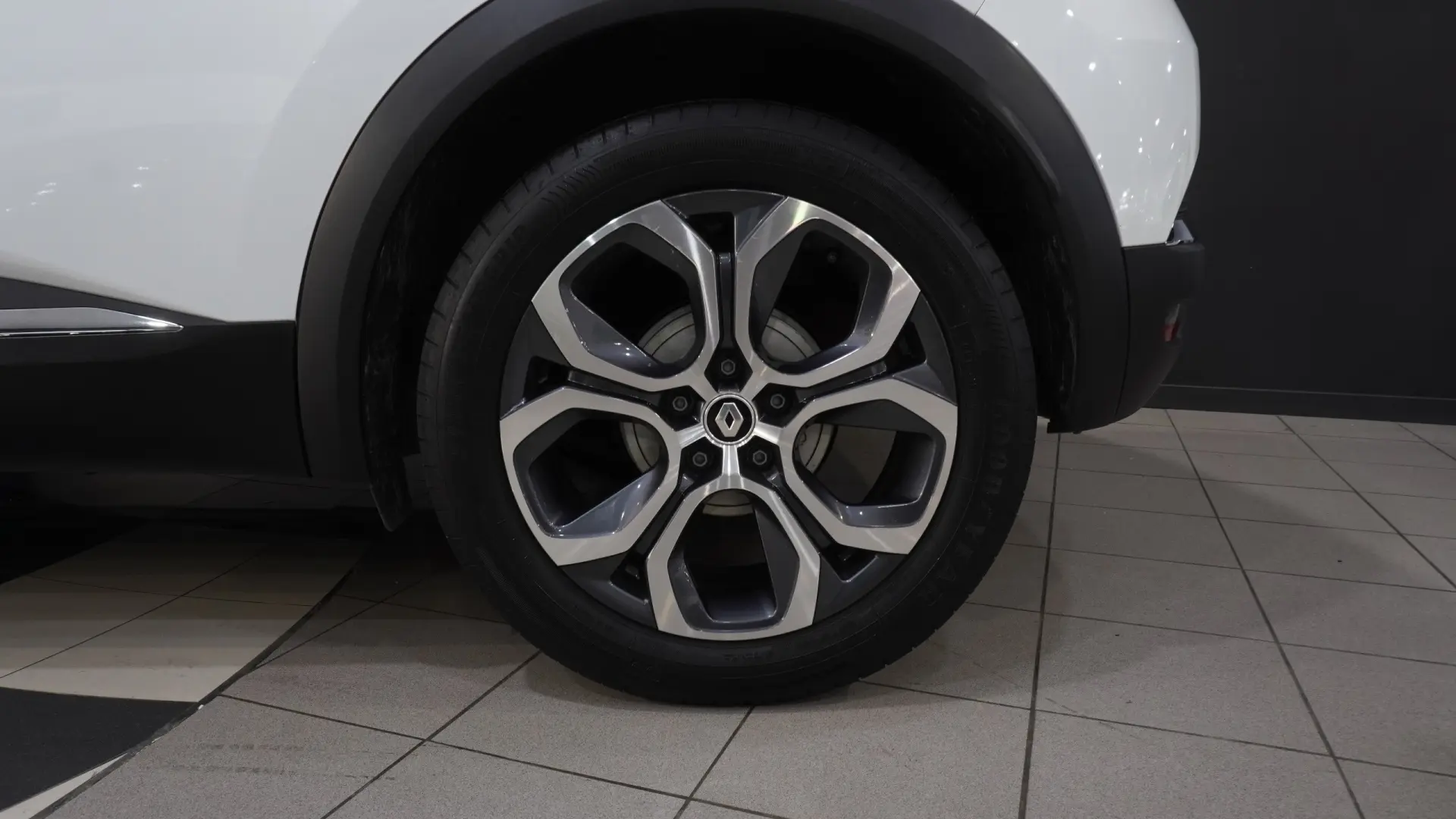 Renault Captur 1.0 TCe Evolution 8