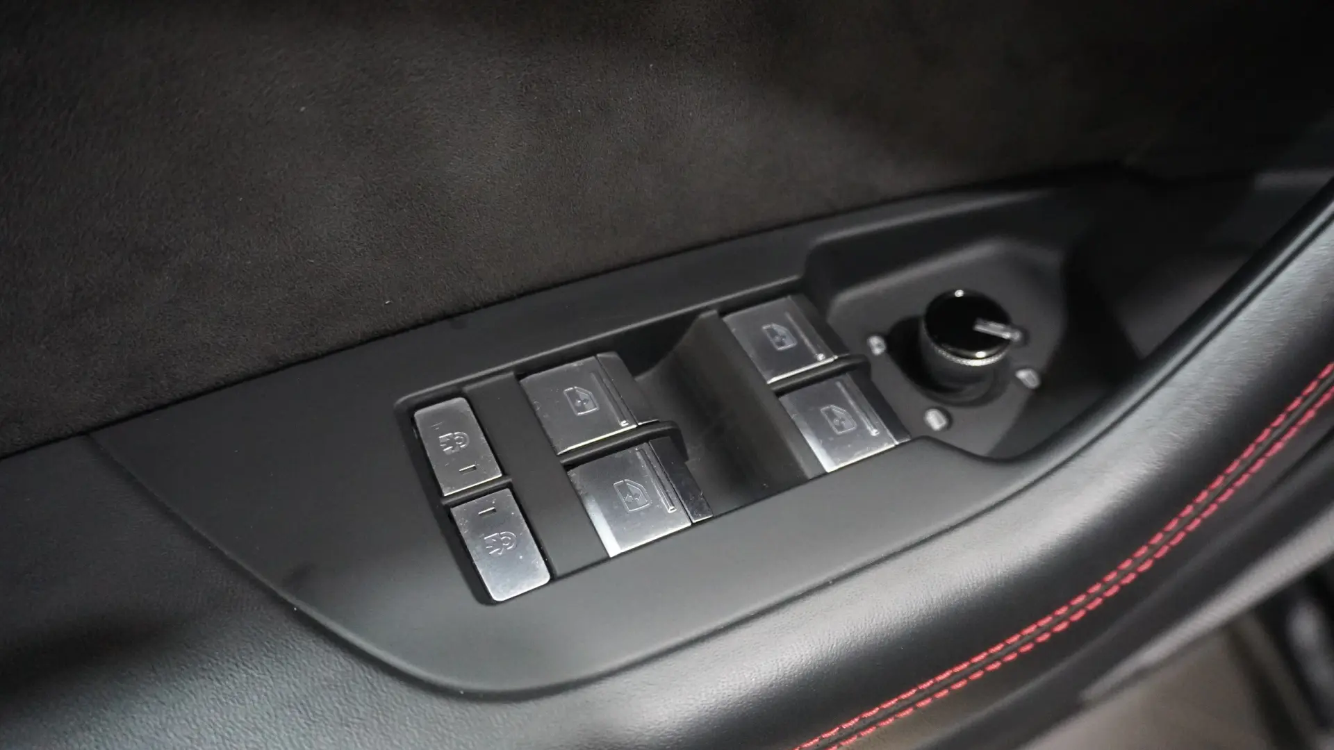 Audi RS7 Sportback 4.0 TFSI quattro Tiptronic 30