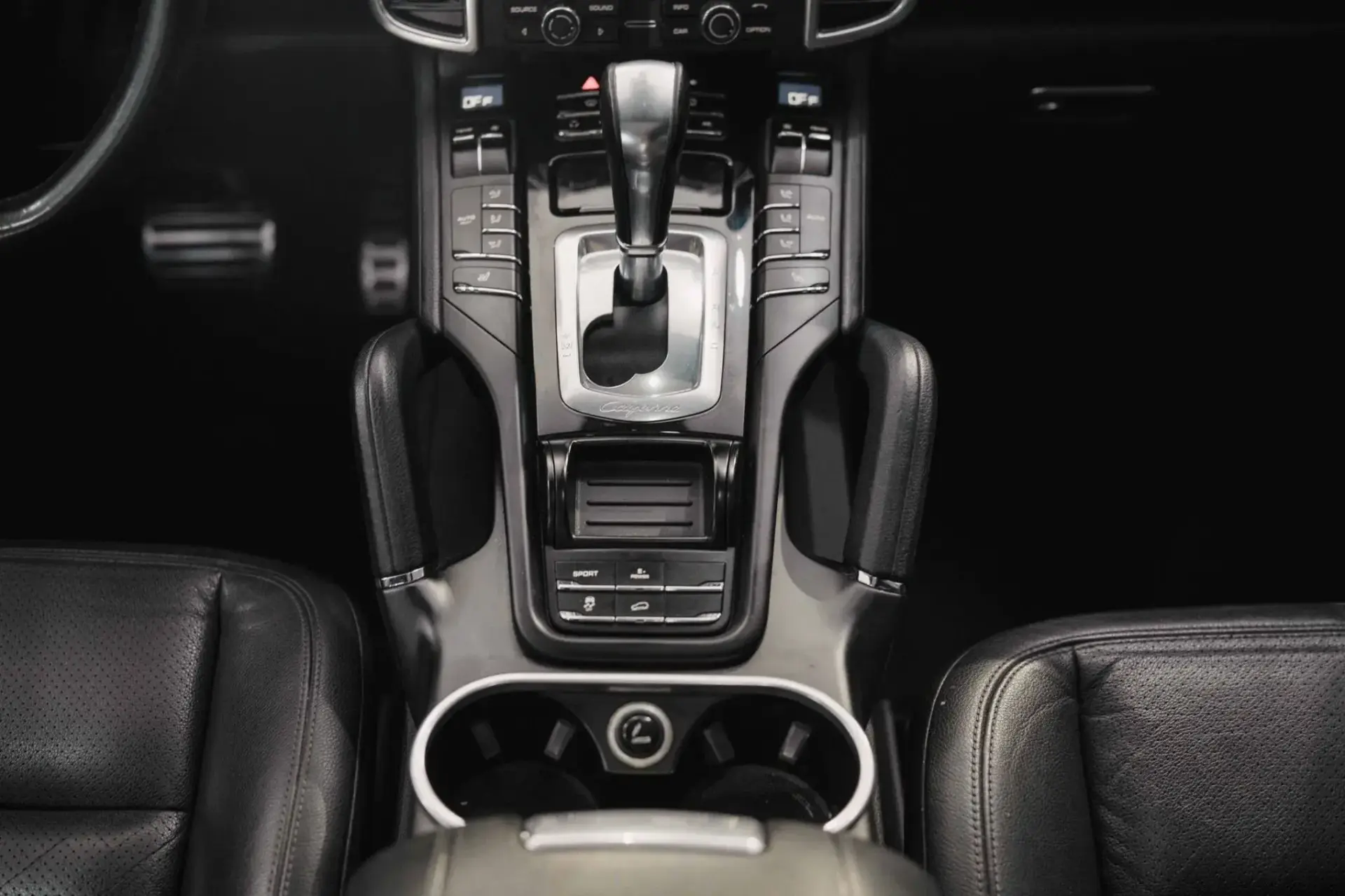 Porsche Cayenne S HYBRID 22