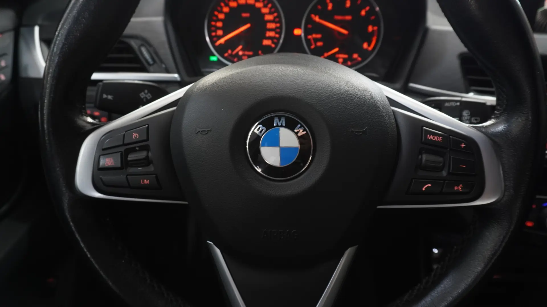 BMW X1 16 d sDrive 21