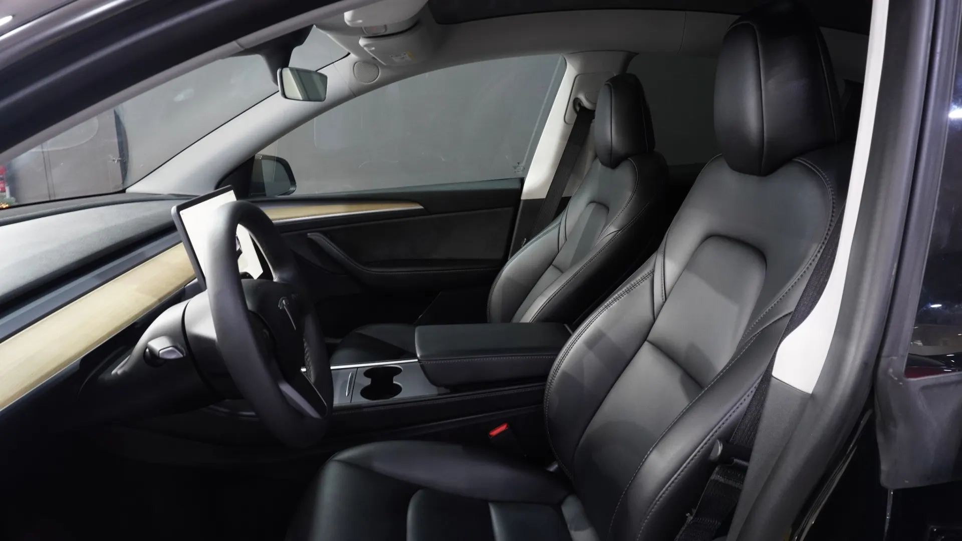 Tesla Model Y Tração Traseira 18