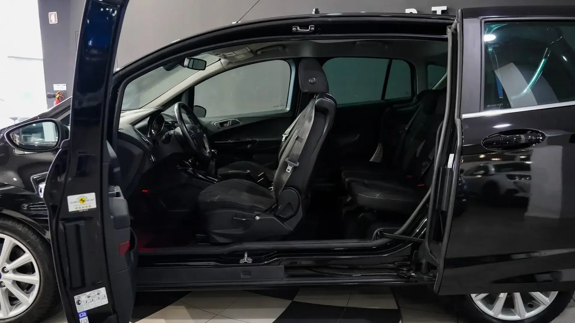 Ford B-Max 1.5 TDCi Titanium 40