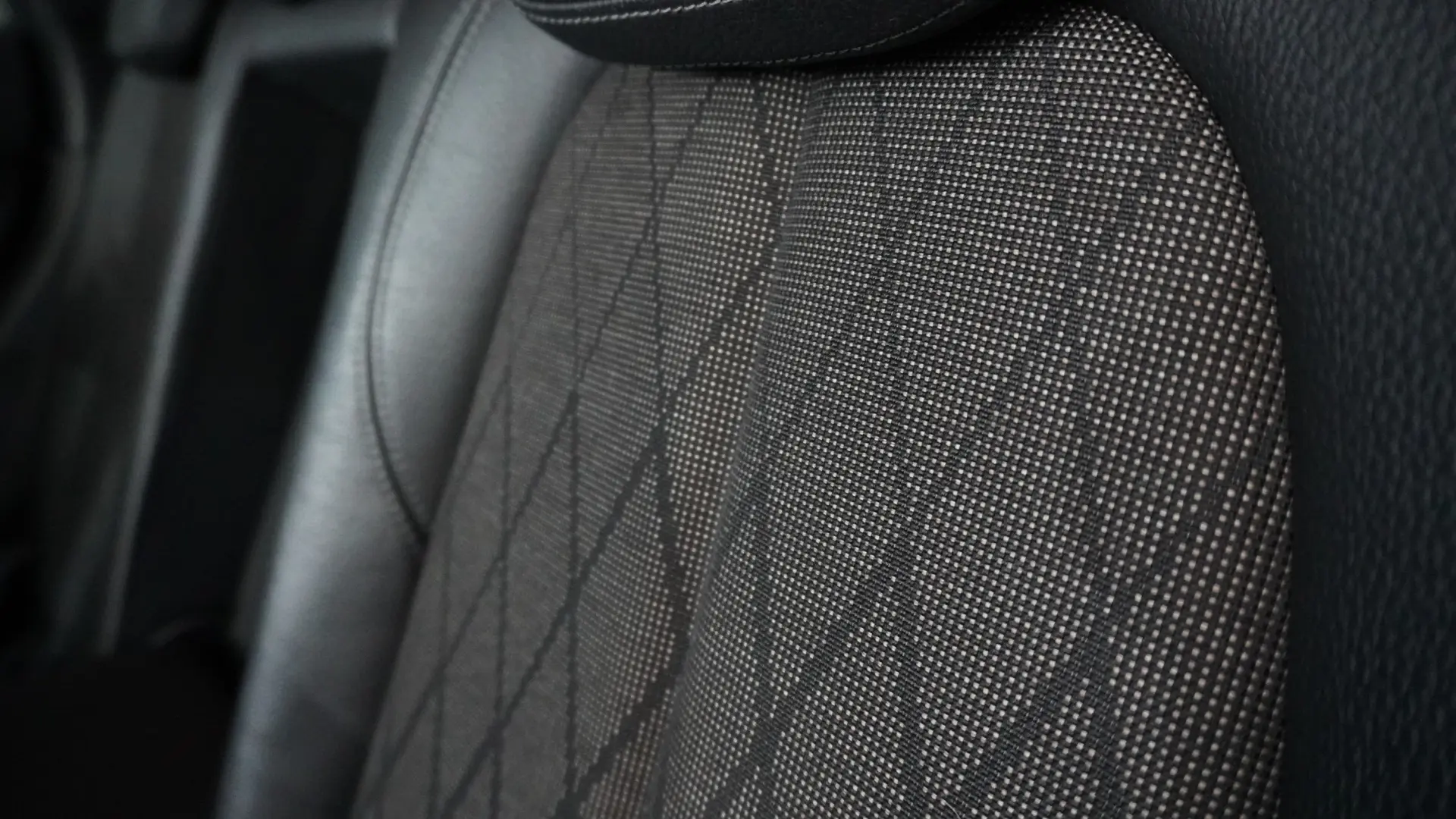 BMW X1 16 d sDrive 13