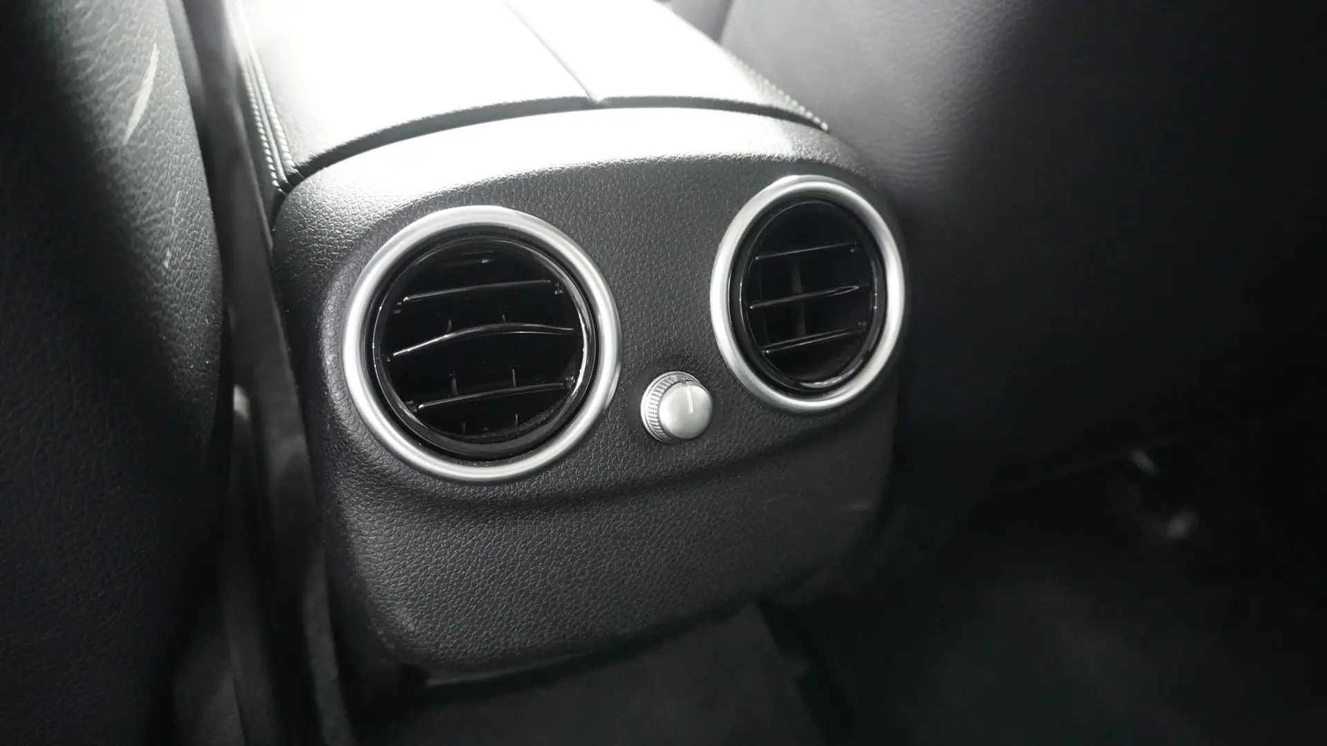 Mercedes-Benz C 180 (BlueTEC) d Station 7G-TRONIC Avantgarde 14