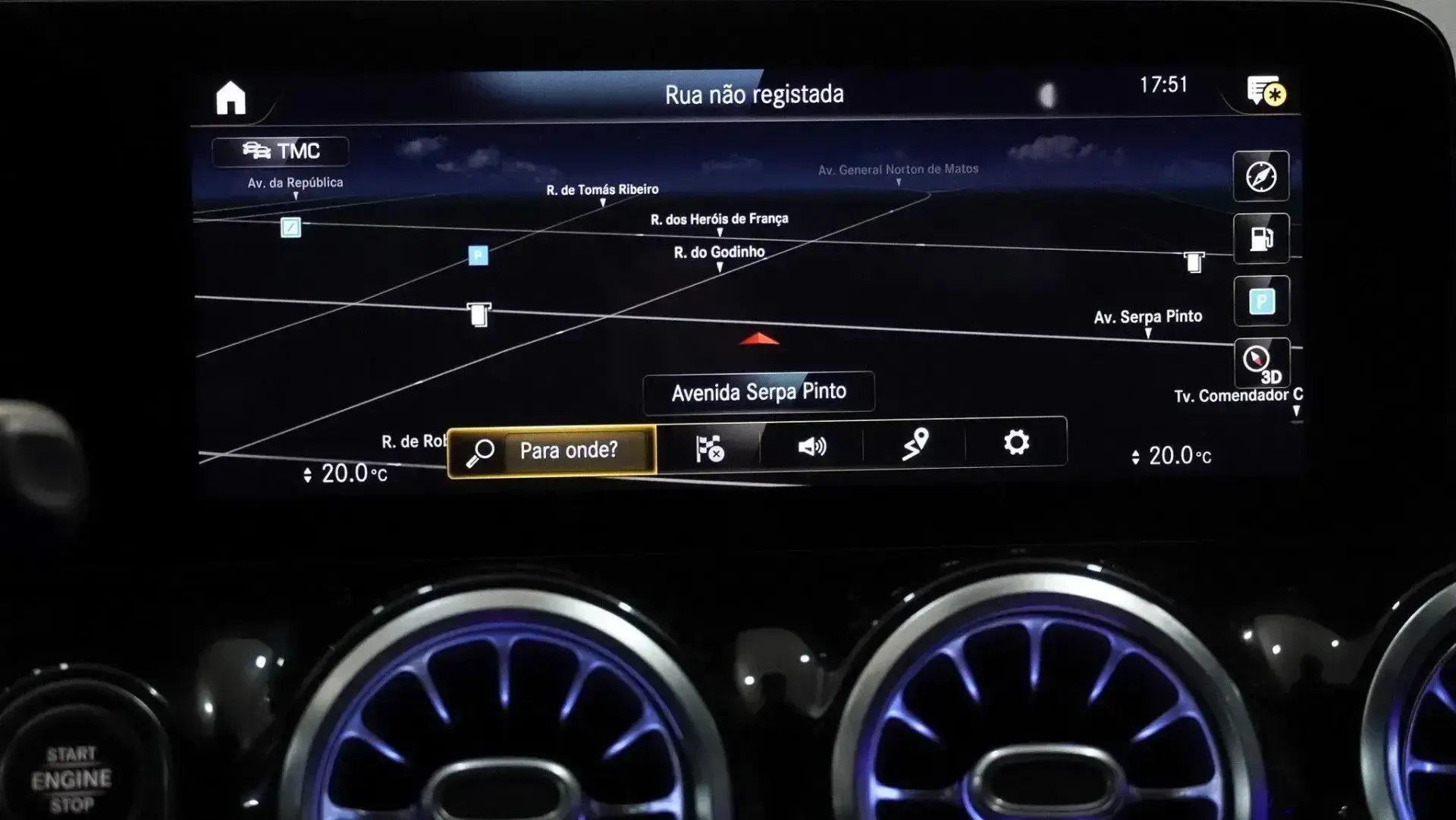 Mercedes-Benz GLA 200 d Progressive 27