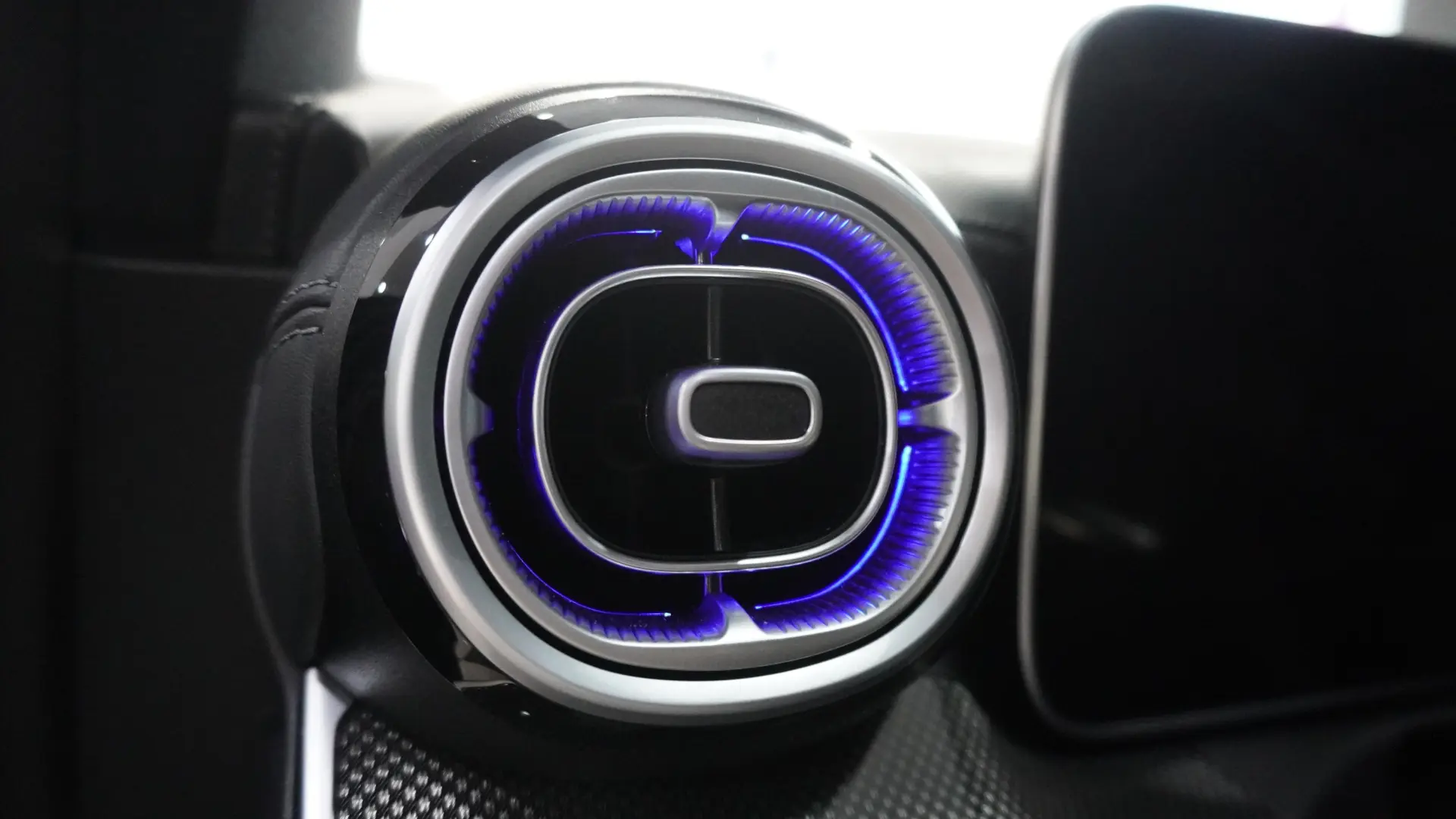 Mercedes-Benz C 220 Station d 9G-TRONIC 4Matic AMG Line 23