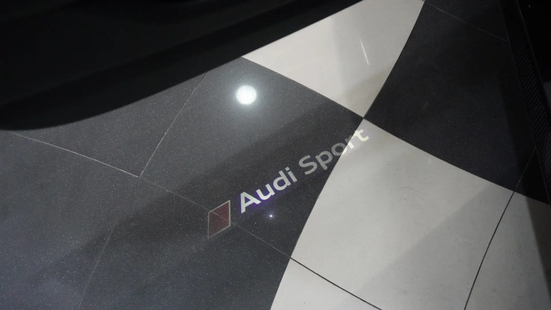 Audi RS7 Sportback 4.0 TFSI quattro Tiptronic 28