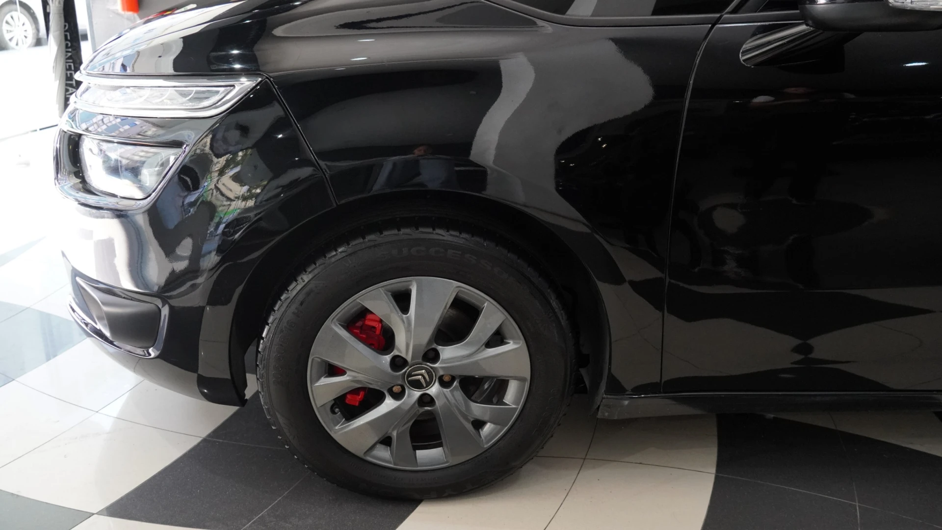 Citroën C4 Grand Picasso 1.6 HDI 7LUG 6
