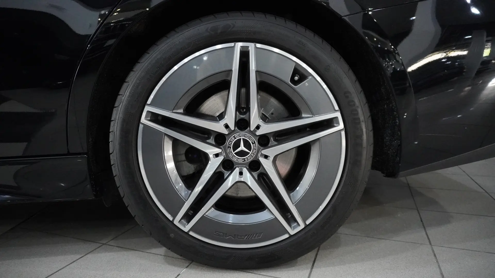 Mercedes-Benz C 220 Station d 9G-TRONIC 4Matic AMG Line 6