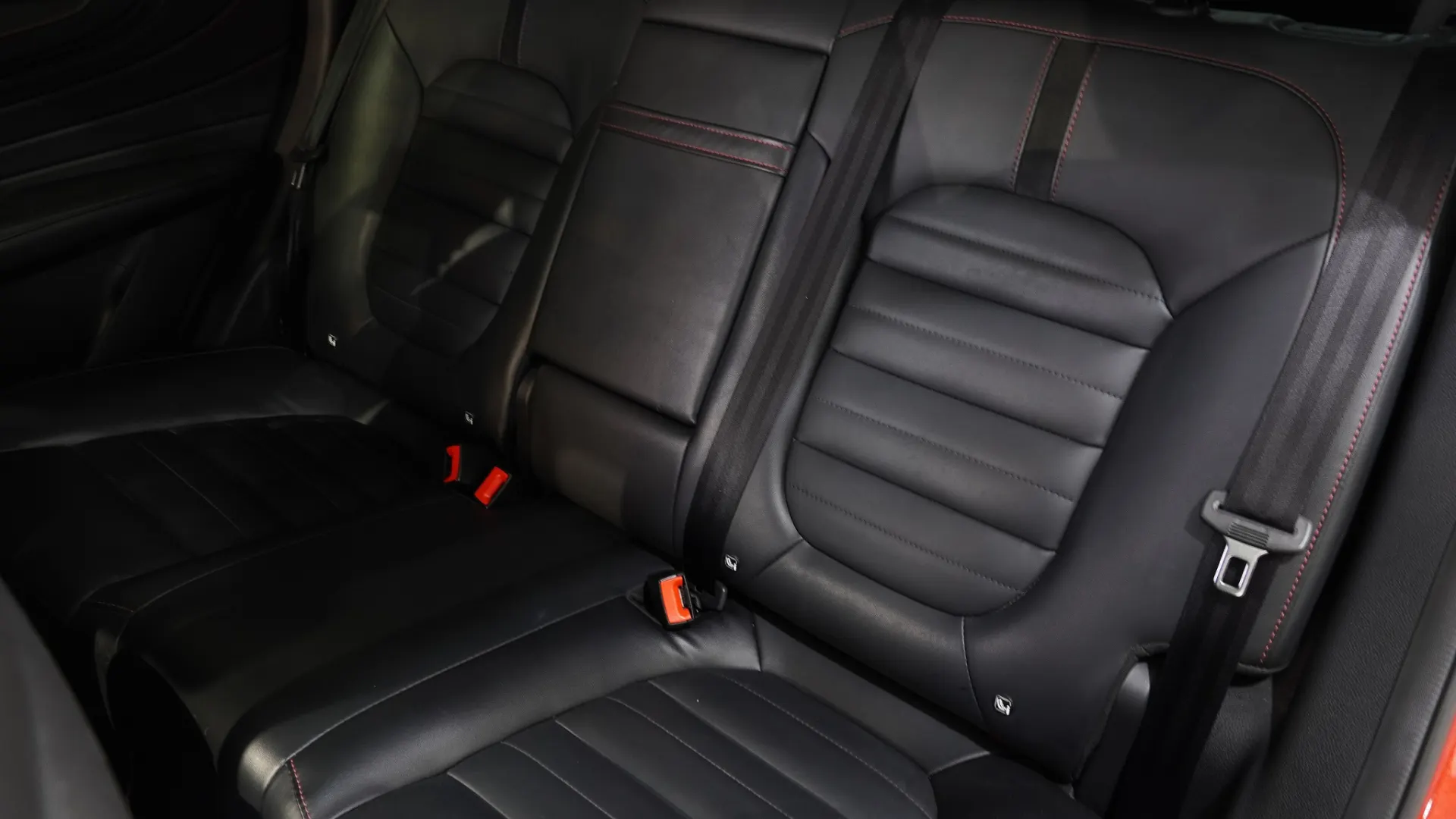 MG EHS 1.5 T-GDI Plug-in Hybrid Luxury 42