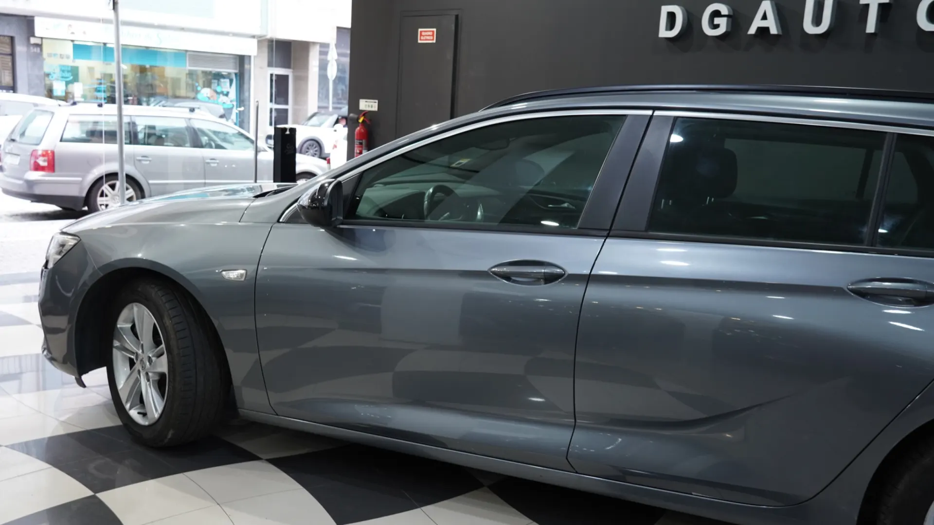 Opel Insignia Sports Tourer 9