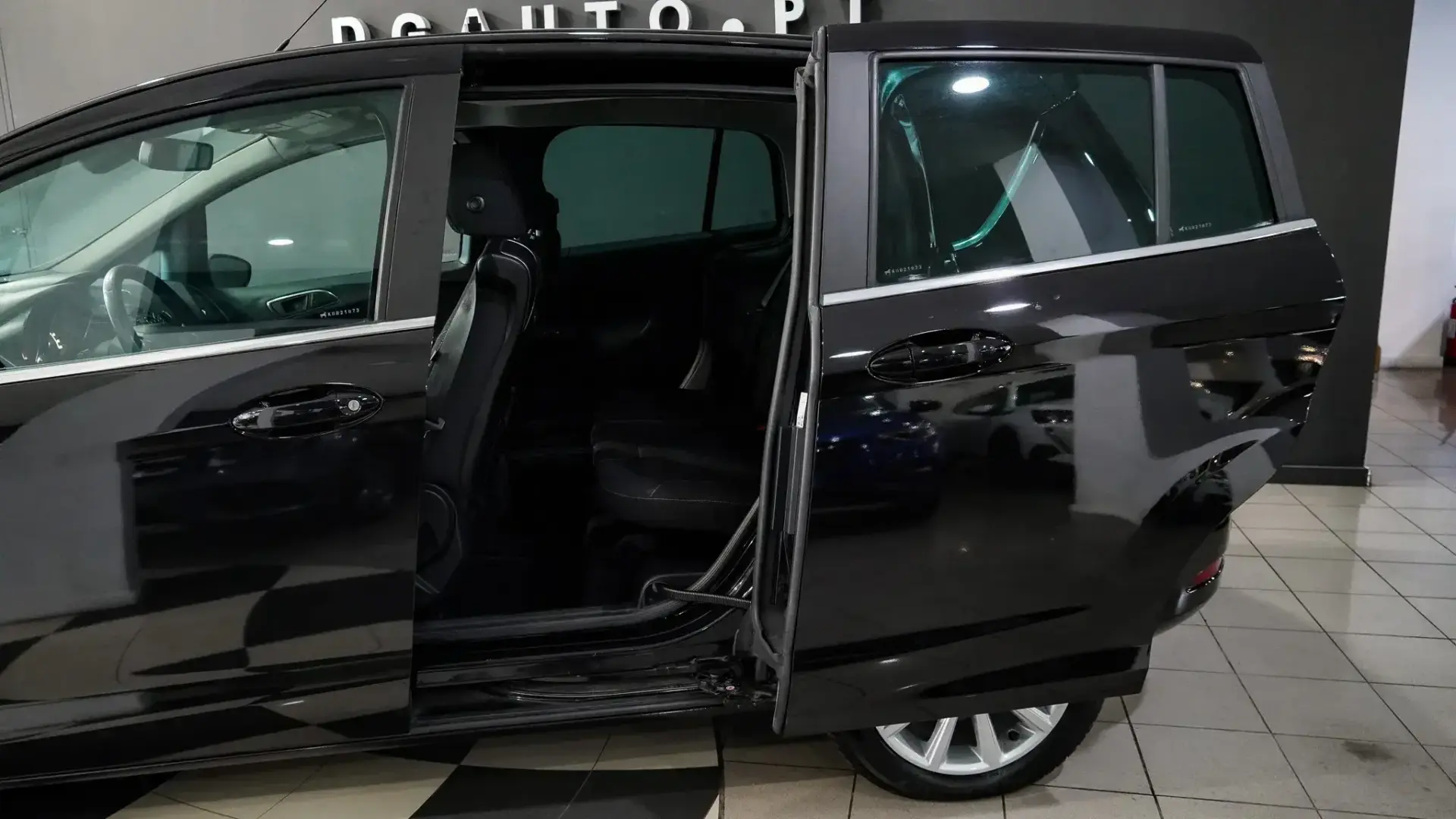 Ford B-Max 1.5 TDCi Titanium 36