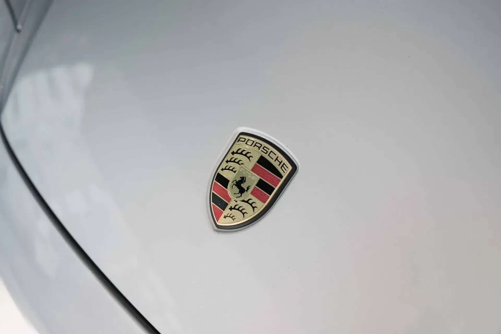 Porsche Cayenne S HYBRID 6