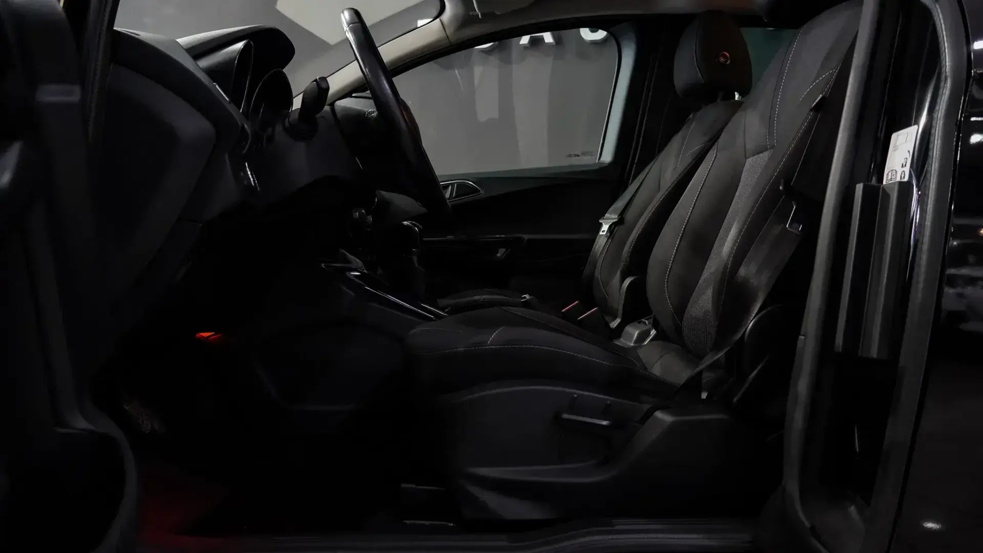 Ford B-Max 1.5 TDCi Titanium 18