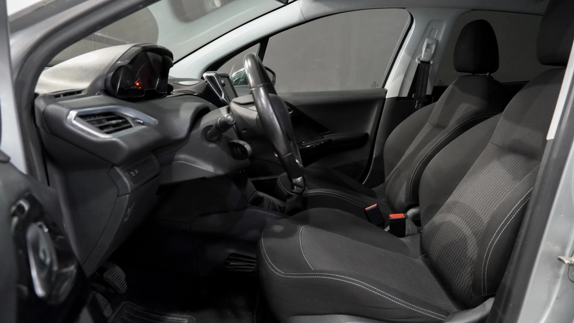 Peugeot 208 1.2 PureTech Active 12